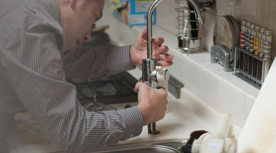 Professional bathroom faucet installation in Rosenberg, TX